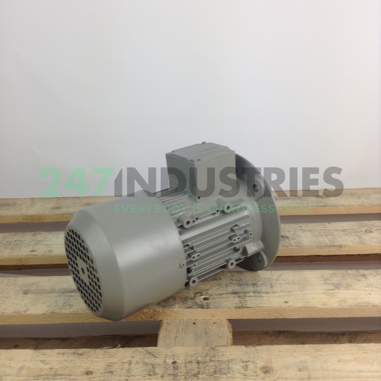 1LA9083-4KA11 Siemens Image 3