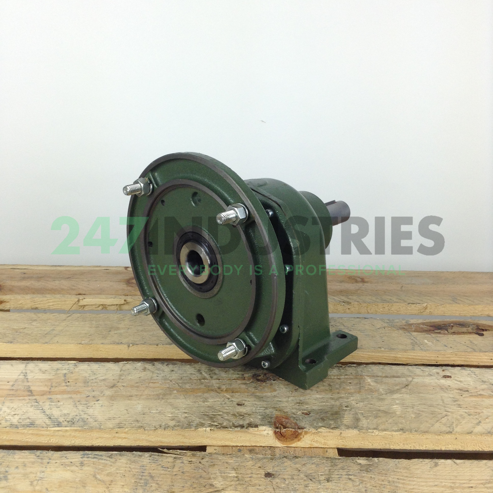 FRC230B3-100B5I5.5 Varvel Image 3