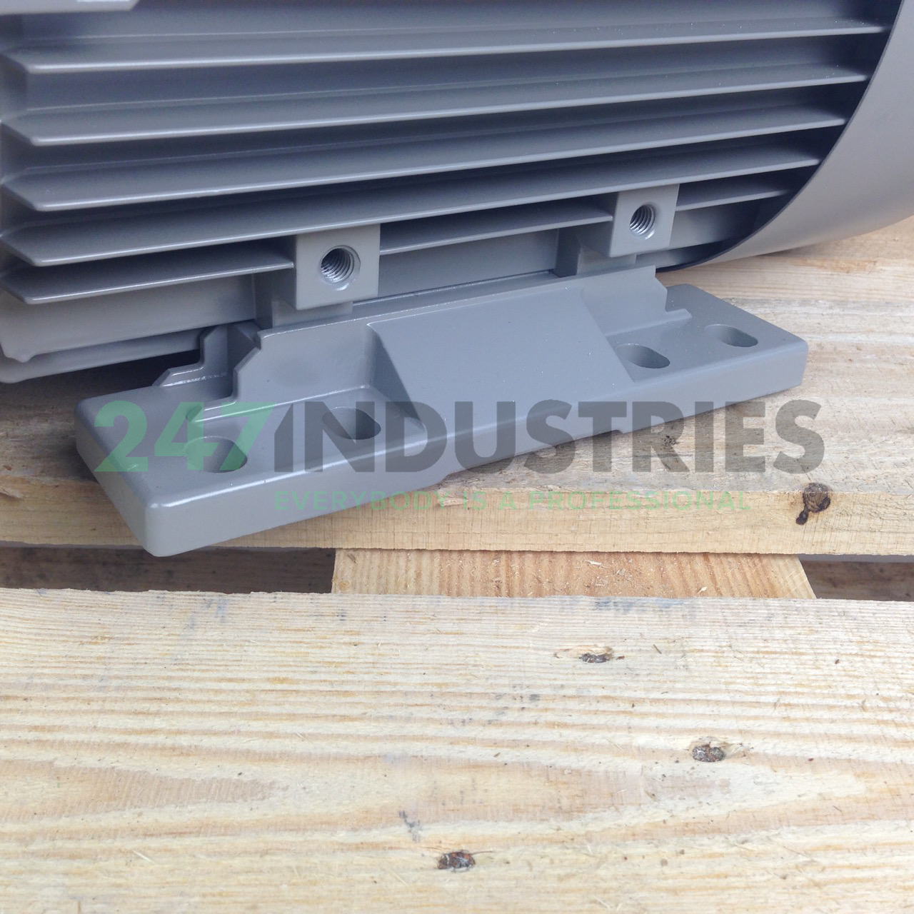 3F3A-132MA-4B35 Felstrom Image 4