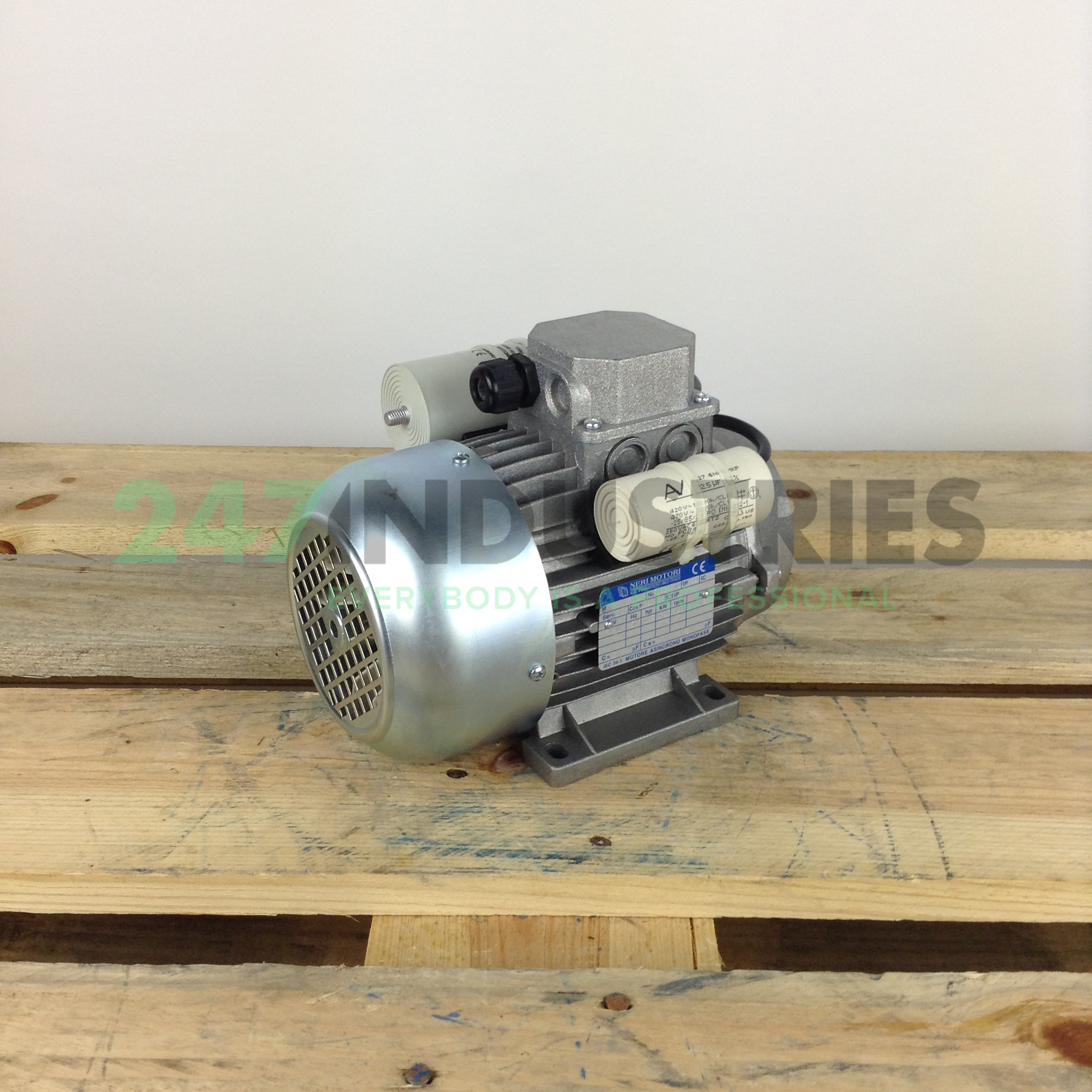 ME71C4B34 Neri Motori Image 3