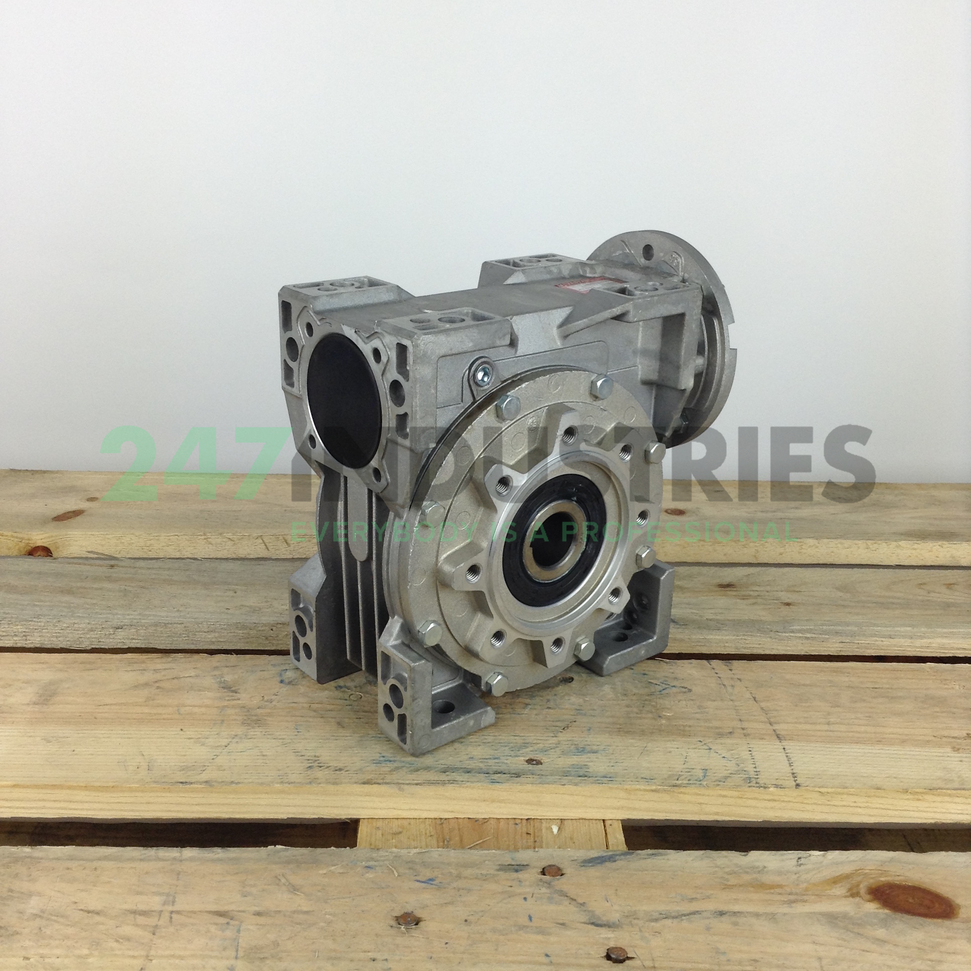 FRT85/B3-90B14I100 Varvel Image 3