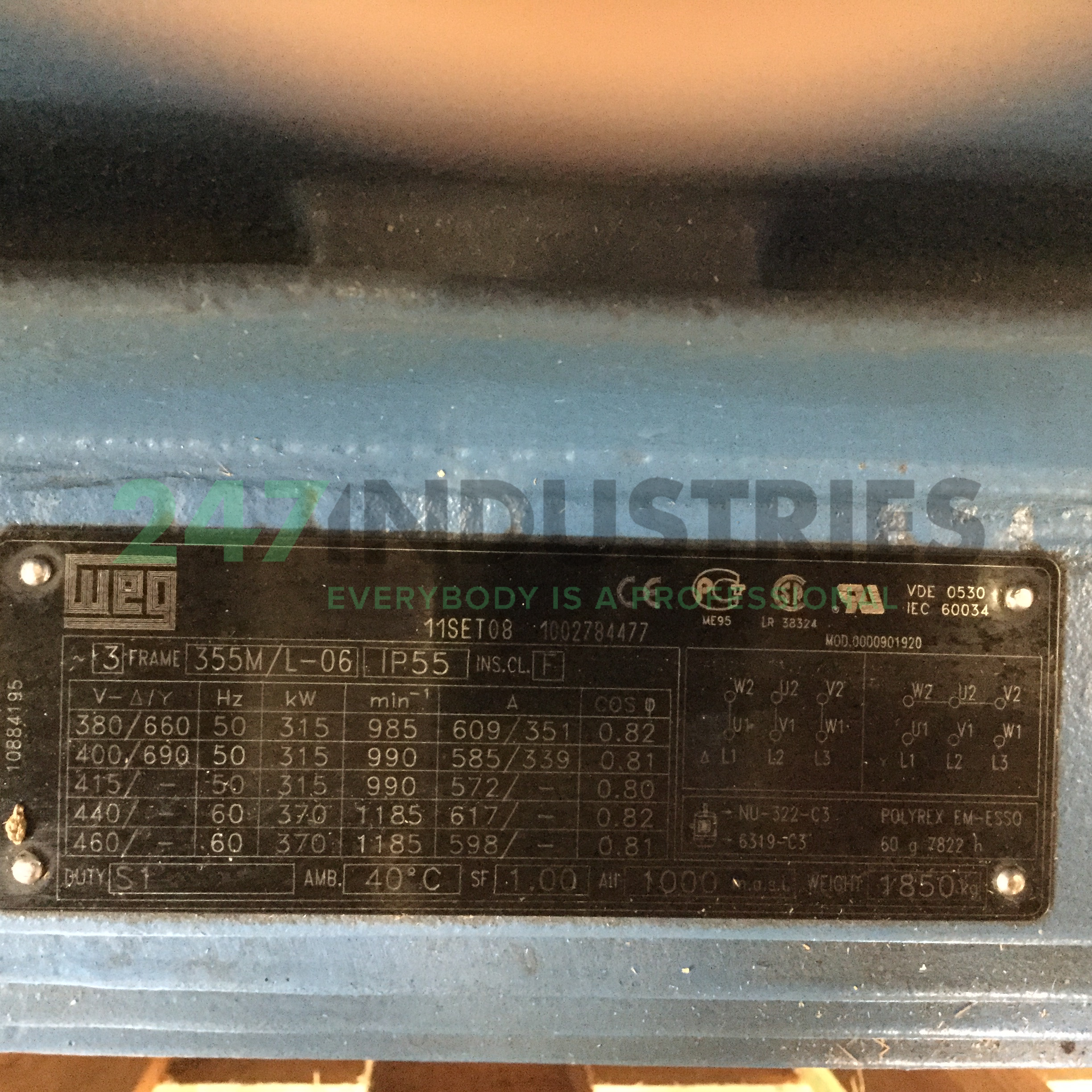 250K32CI0355M/L6B3 WEG Image 3