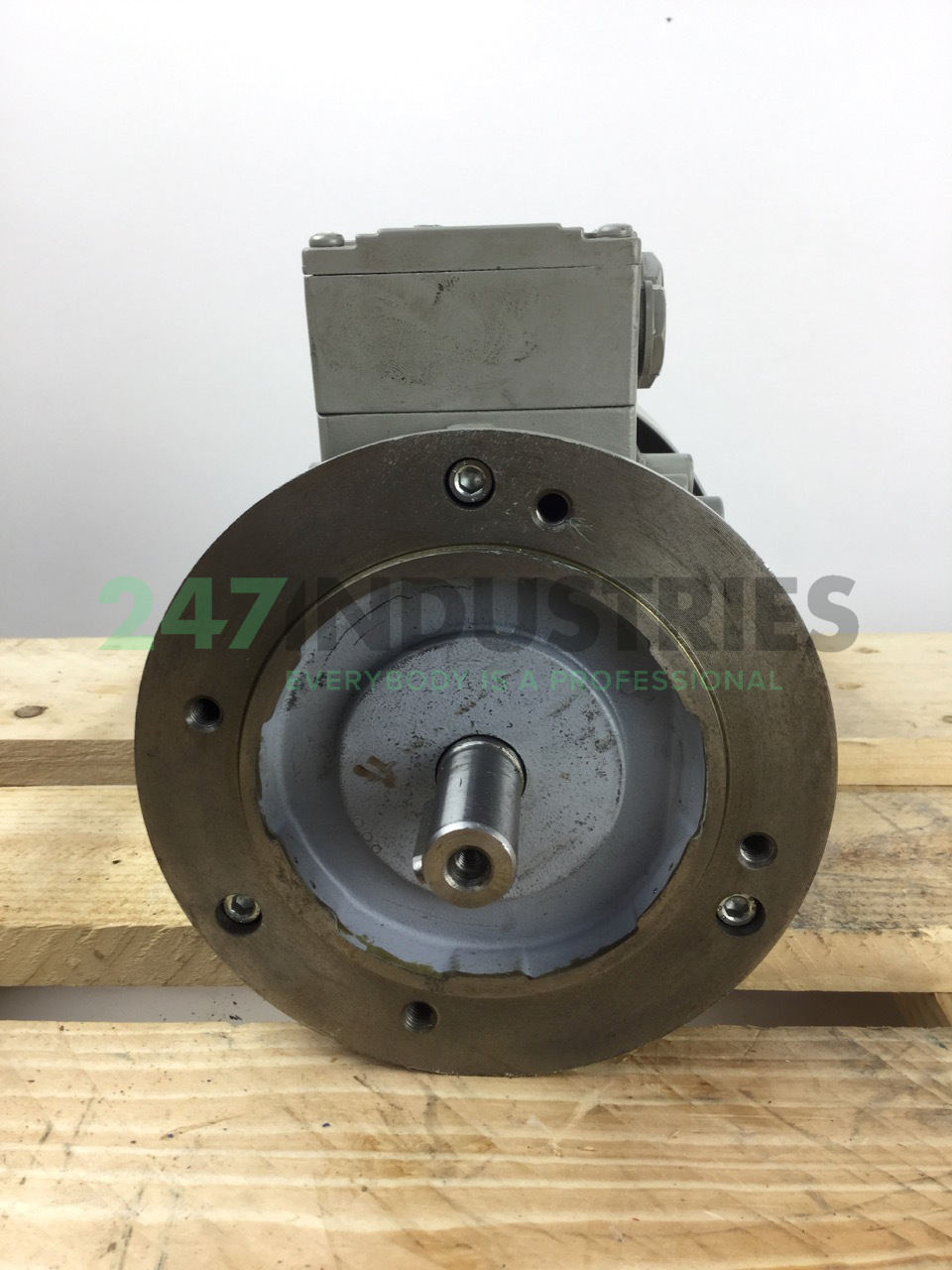 1LA7080-4AA13 Siemens Image 4