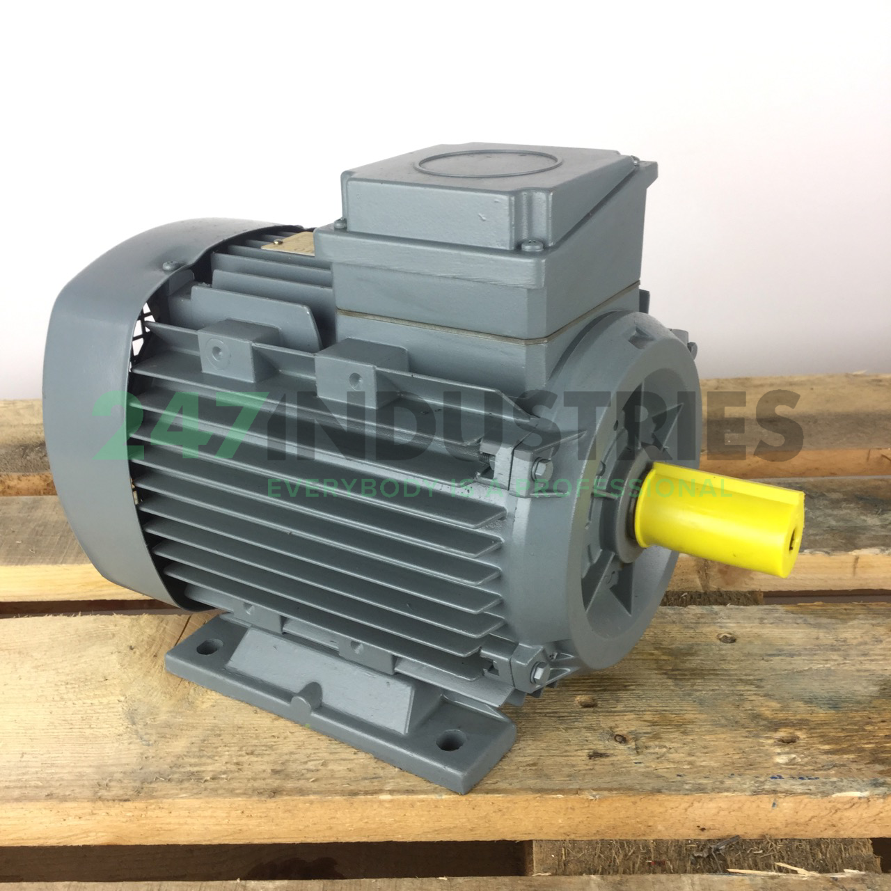 QS100L4B-40H-B3 Almo Image 3