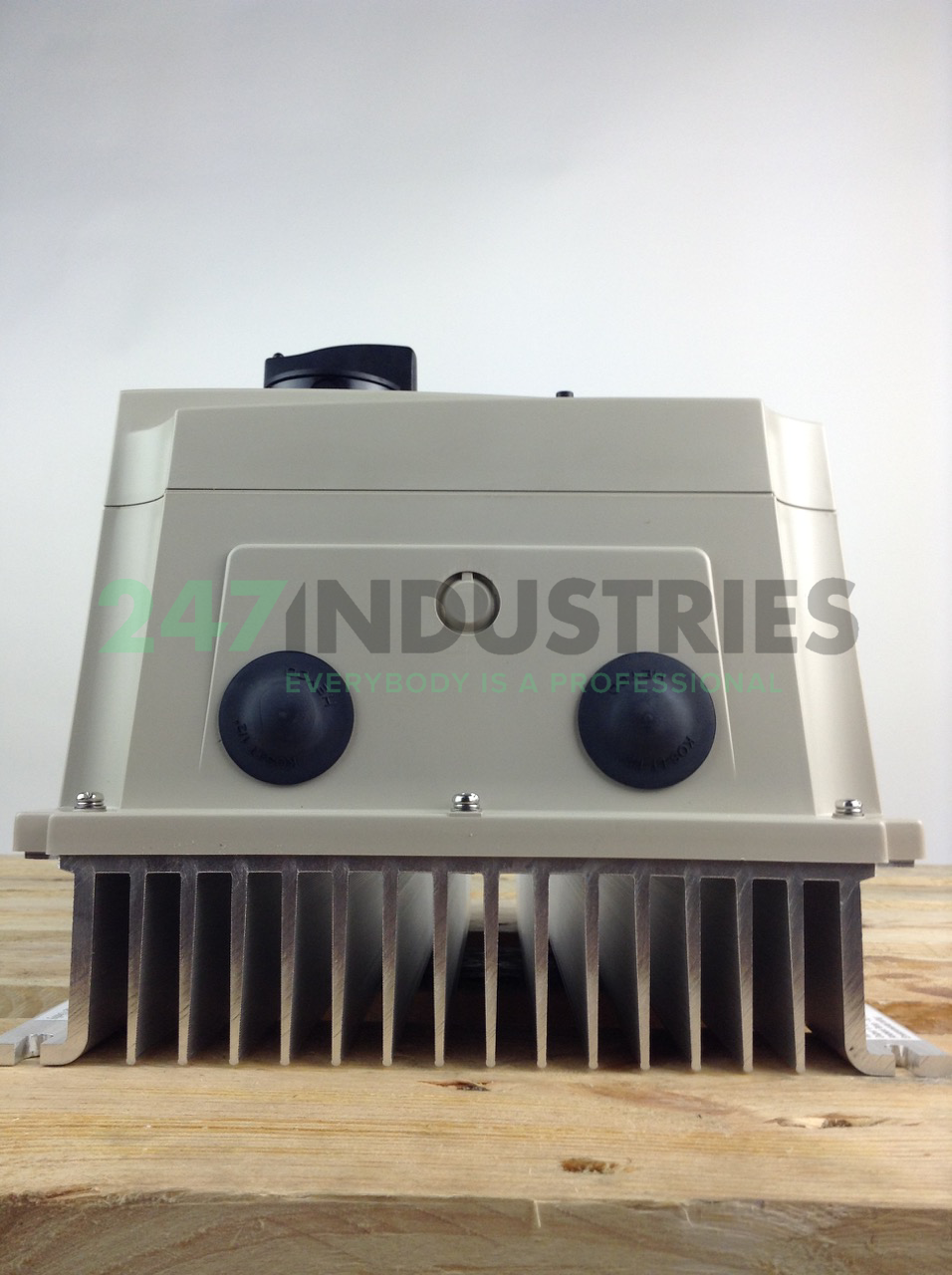 JNEV-403-H3FN4S Teco Image 5