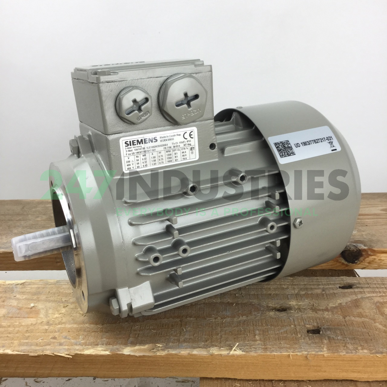 1LE1002-0CB32-2KA4 Siemens