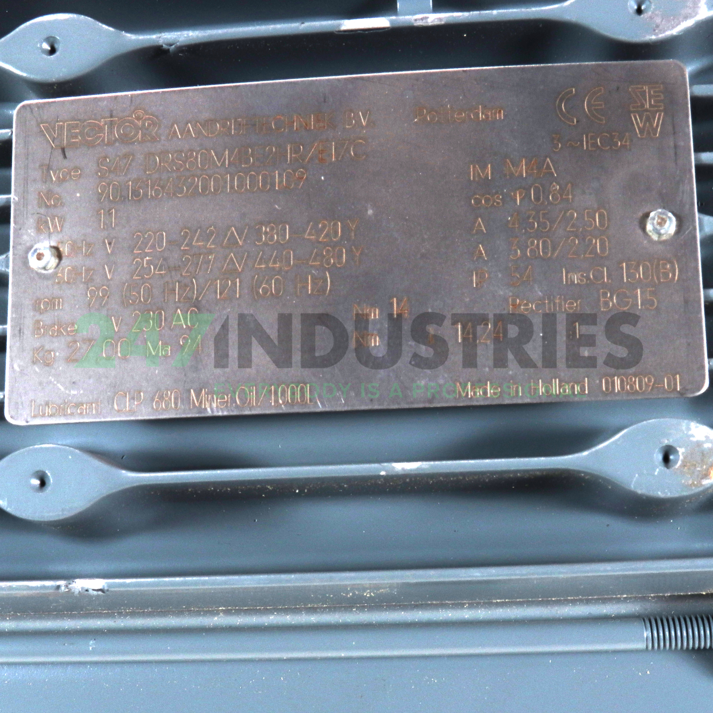 S47/DRS80M4BE2HREI7C Vector Image 2