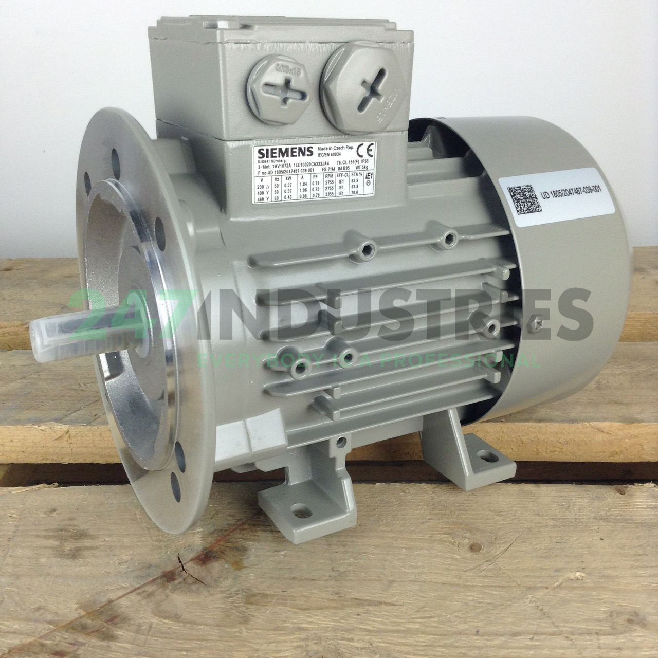 1LE1002-0CA22-2JA4 Siemens