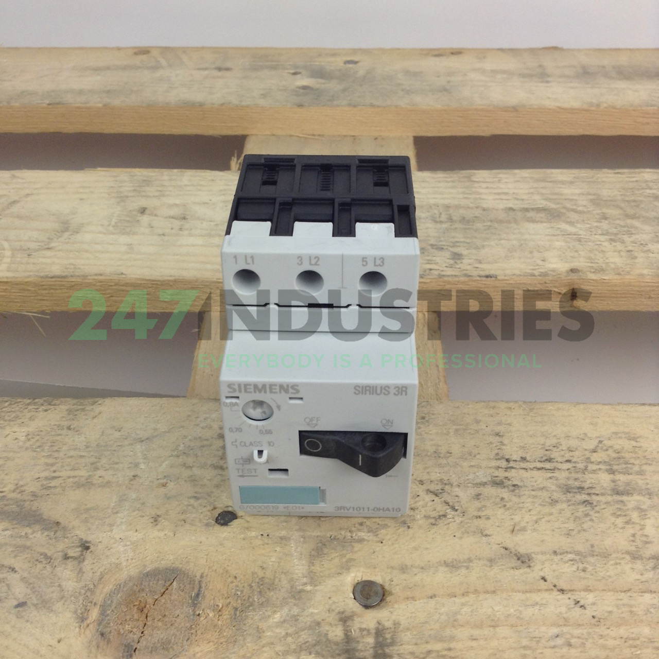 3RV1011-0HA10 Siemens Image 4