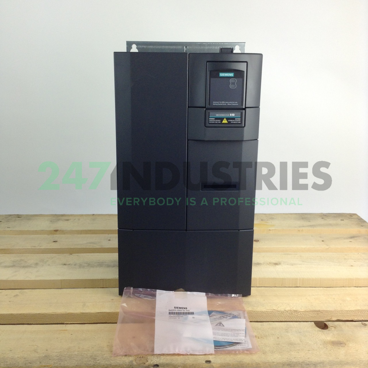 6SE6440-2AD32-2DA1 Siemens Image 3