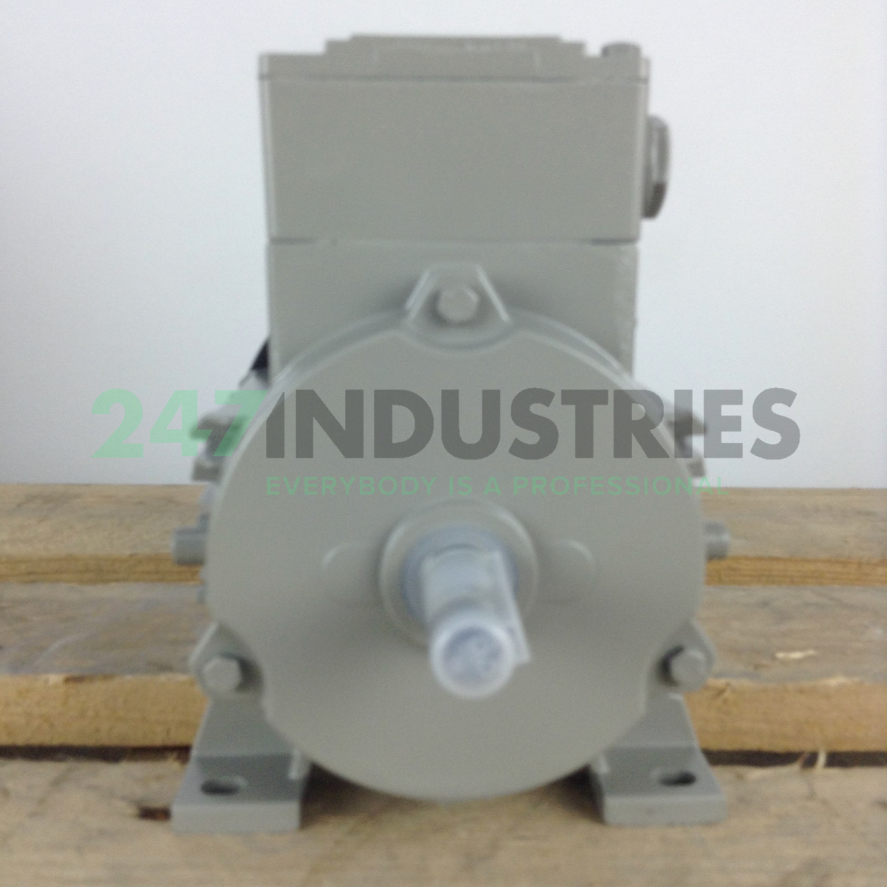 1LE1002-0BA22-2AA4 Siemens Image 4