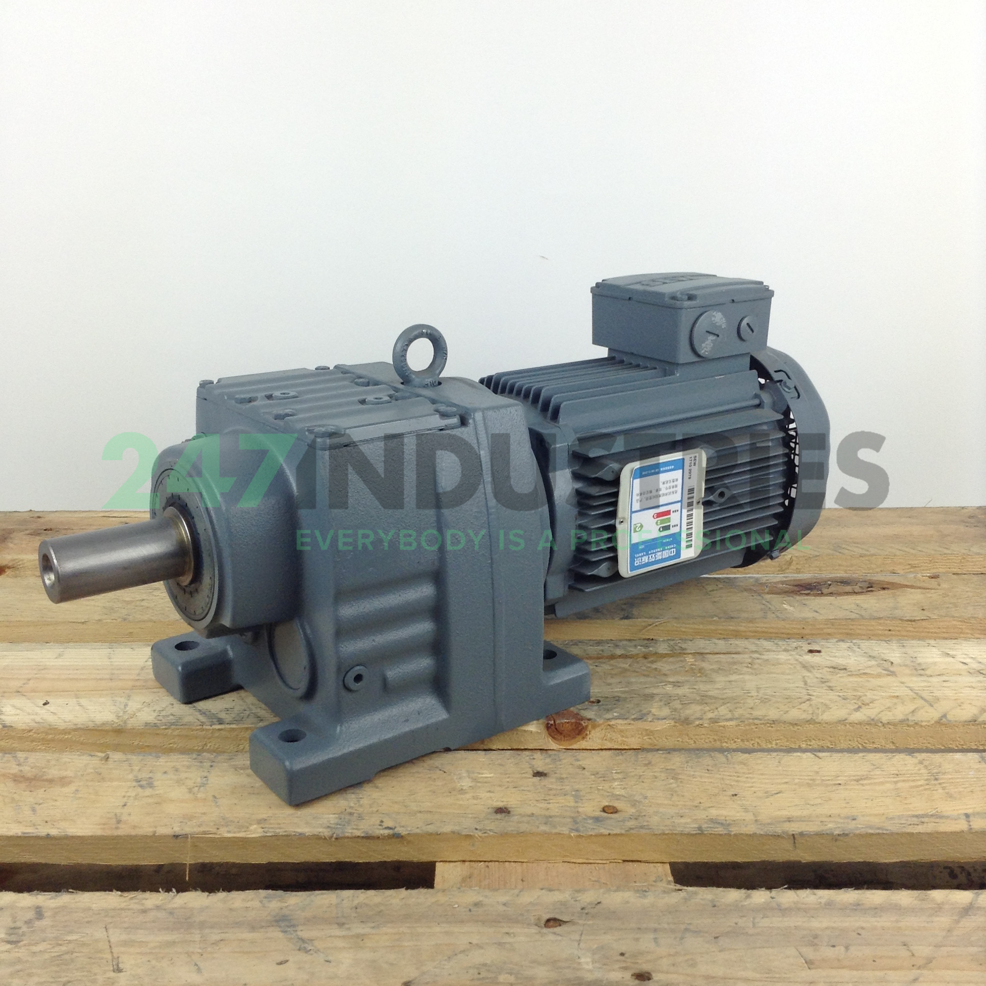 R77DRE100L4/TH SEW-EURODRIVE