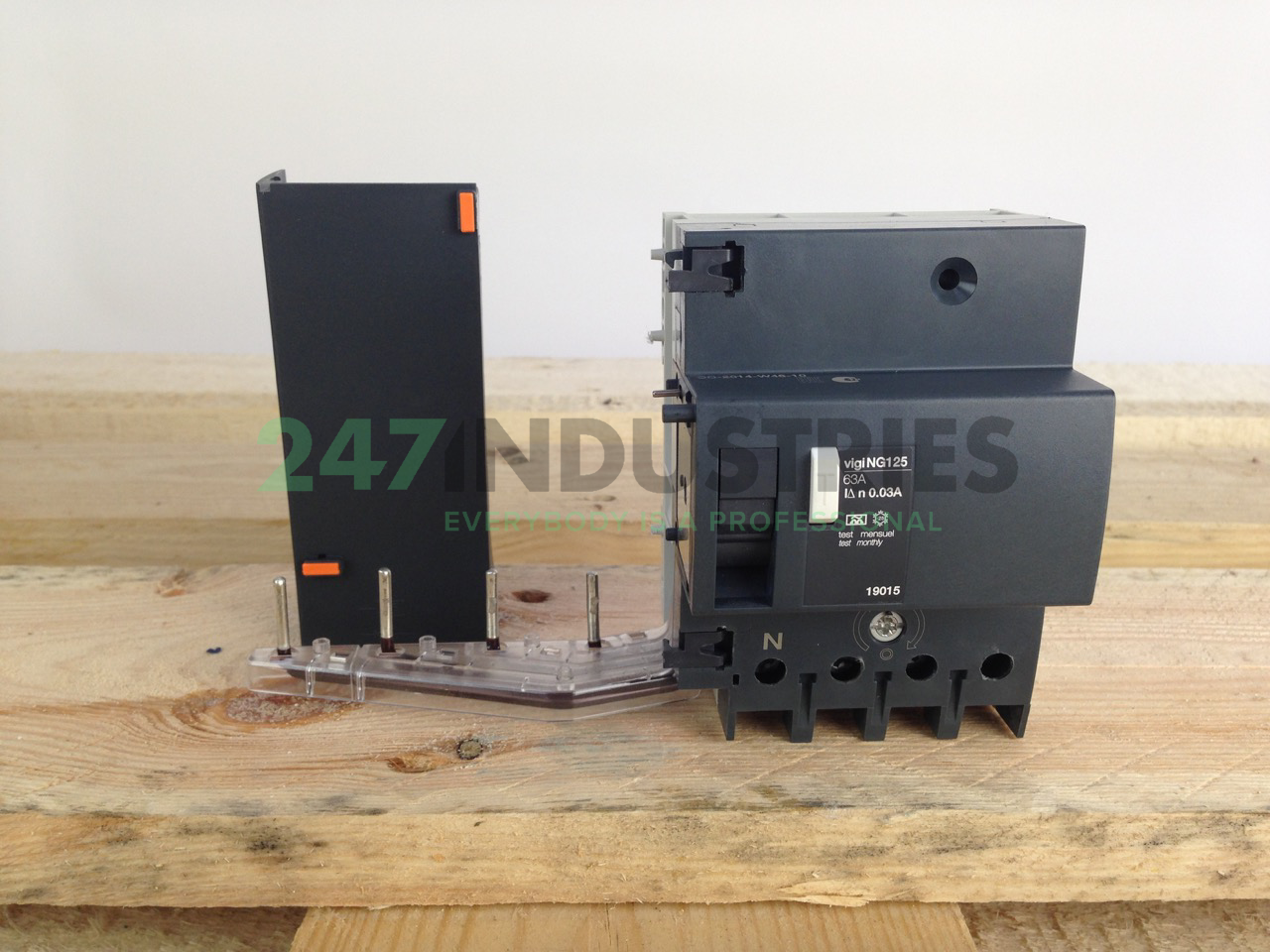 VIGI-NG125-4P-63A Schneider Electric Image 2