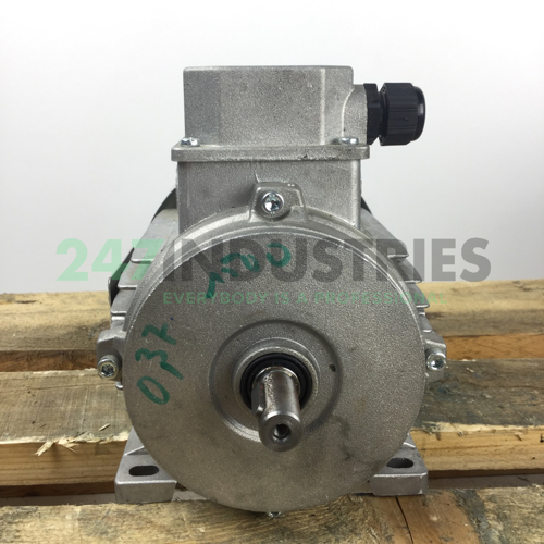 T71B4-B3 Neri Motori Image 4