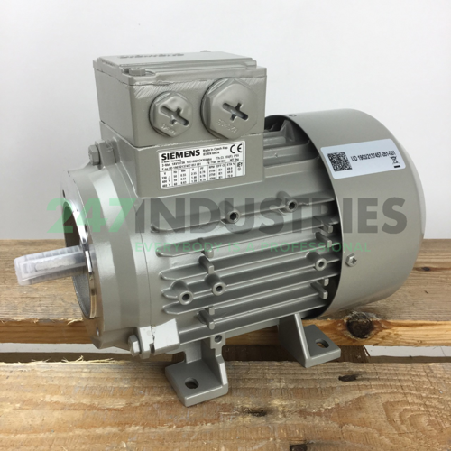 1LE1002-0CA32-2NA4 Siemens